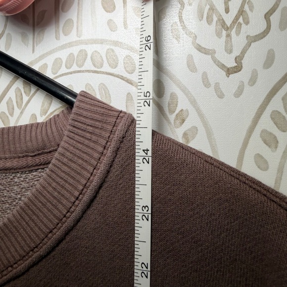 Aerie Brown Mauve Oversized Crewneck Sweatshirt Pocket Exposed Seams XS - Picture 8 of 8